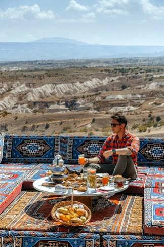 Cappadocia Aurora Cave Hotel ネヴシェヒル エクステリア 写真